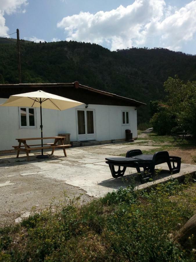 Вилла La Ferme Des Cailletiers Chez Marco Luceram Экстерьер фото